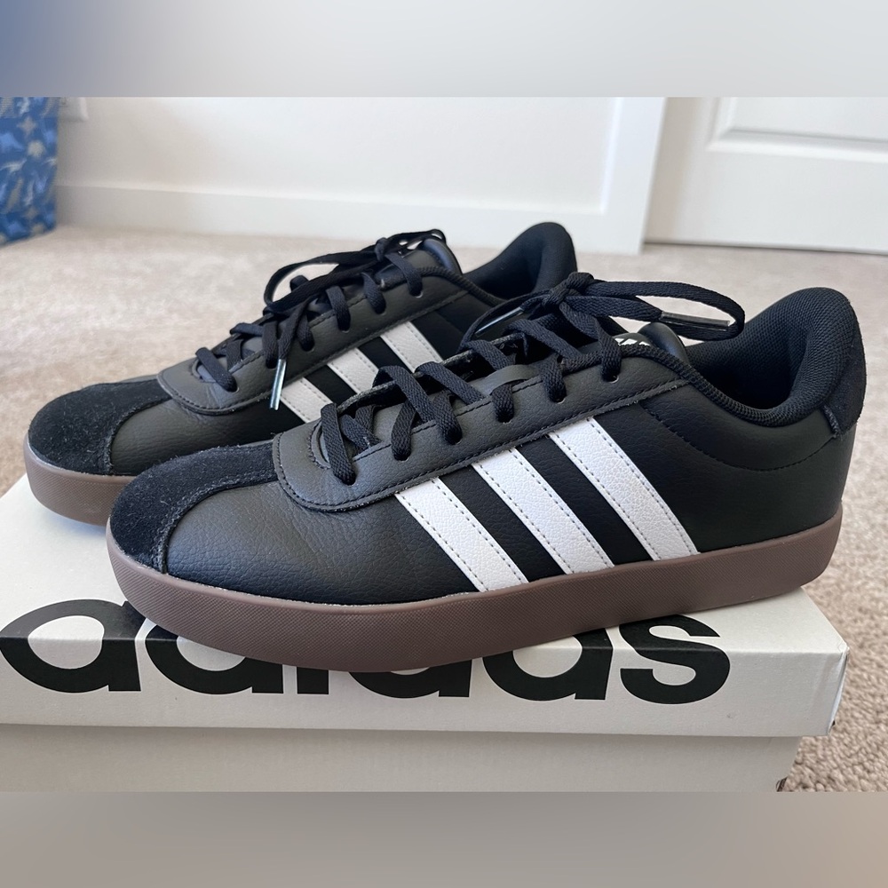 Adidas VL Court 3.0 shoes